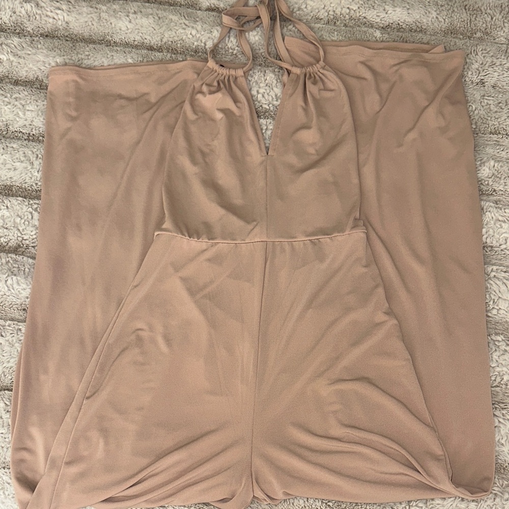 Forever 21 Chic Tan Halter Jumpsuit size Small new with tag
